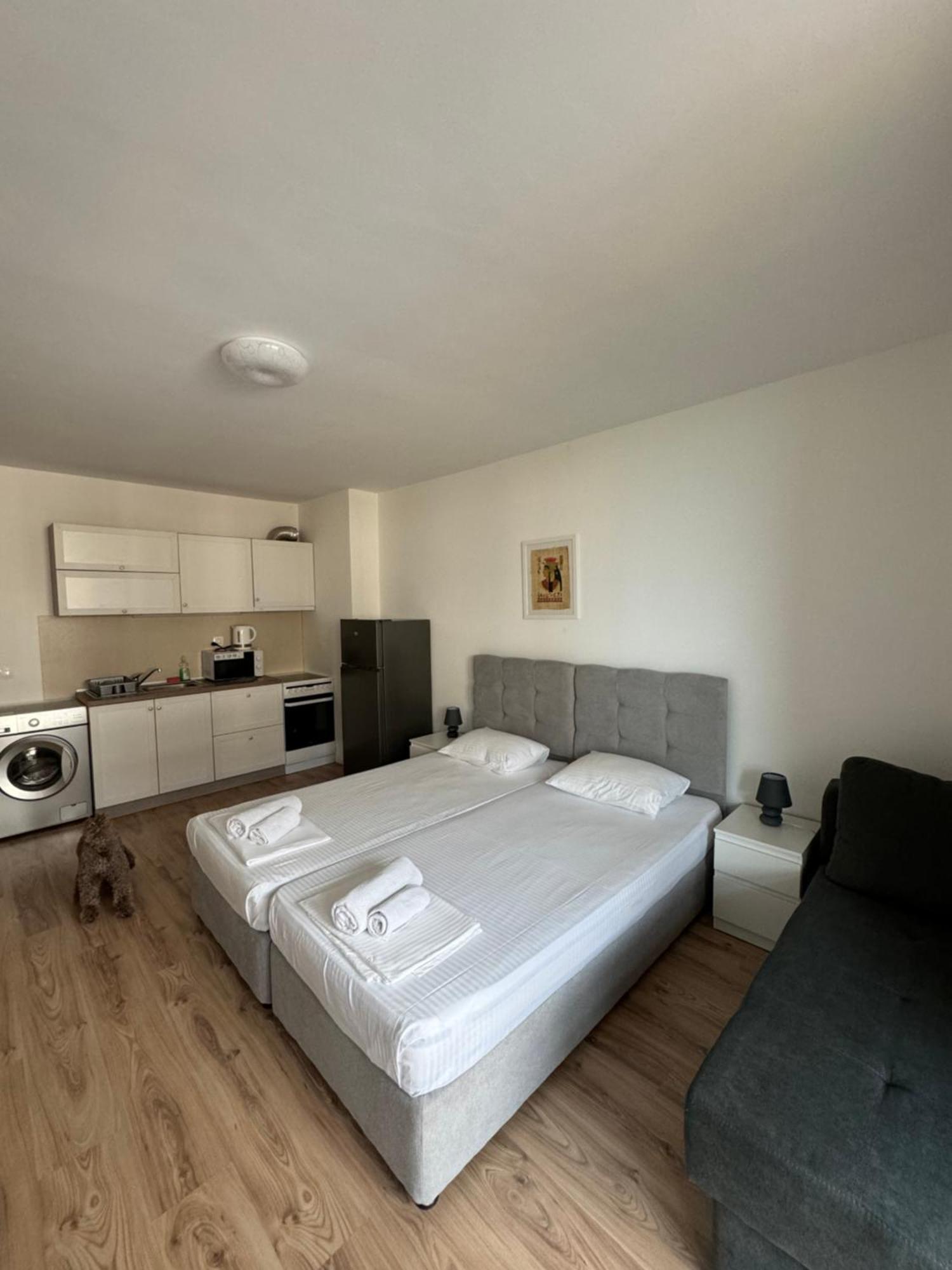 Апартаменти за гости Екатерина guest apartments Ekaterina Бургас Екстериор снимка